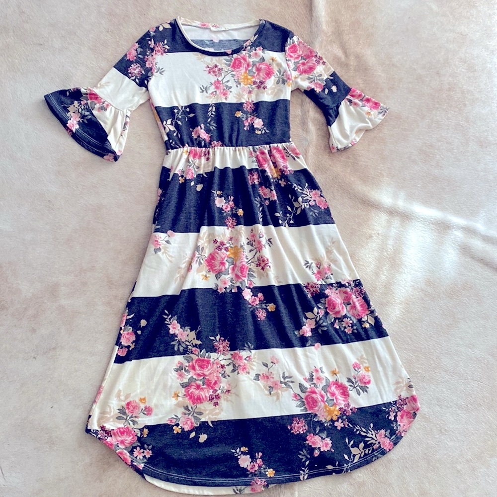 {Promesa} Modest Striped Floral Dress